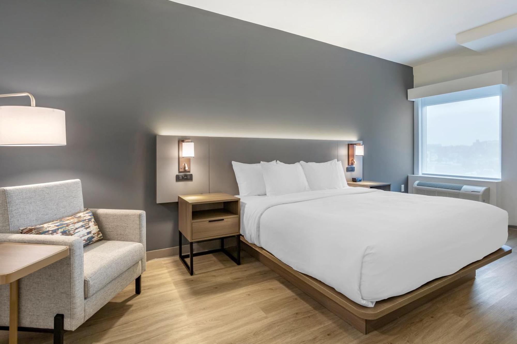 Comfort Inn & Suites Newark Liberty International Airport المظهر الخارجي الصورة
