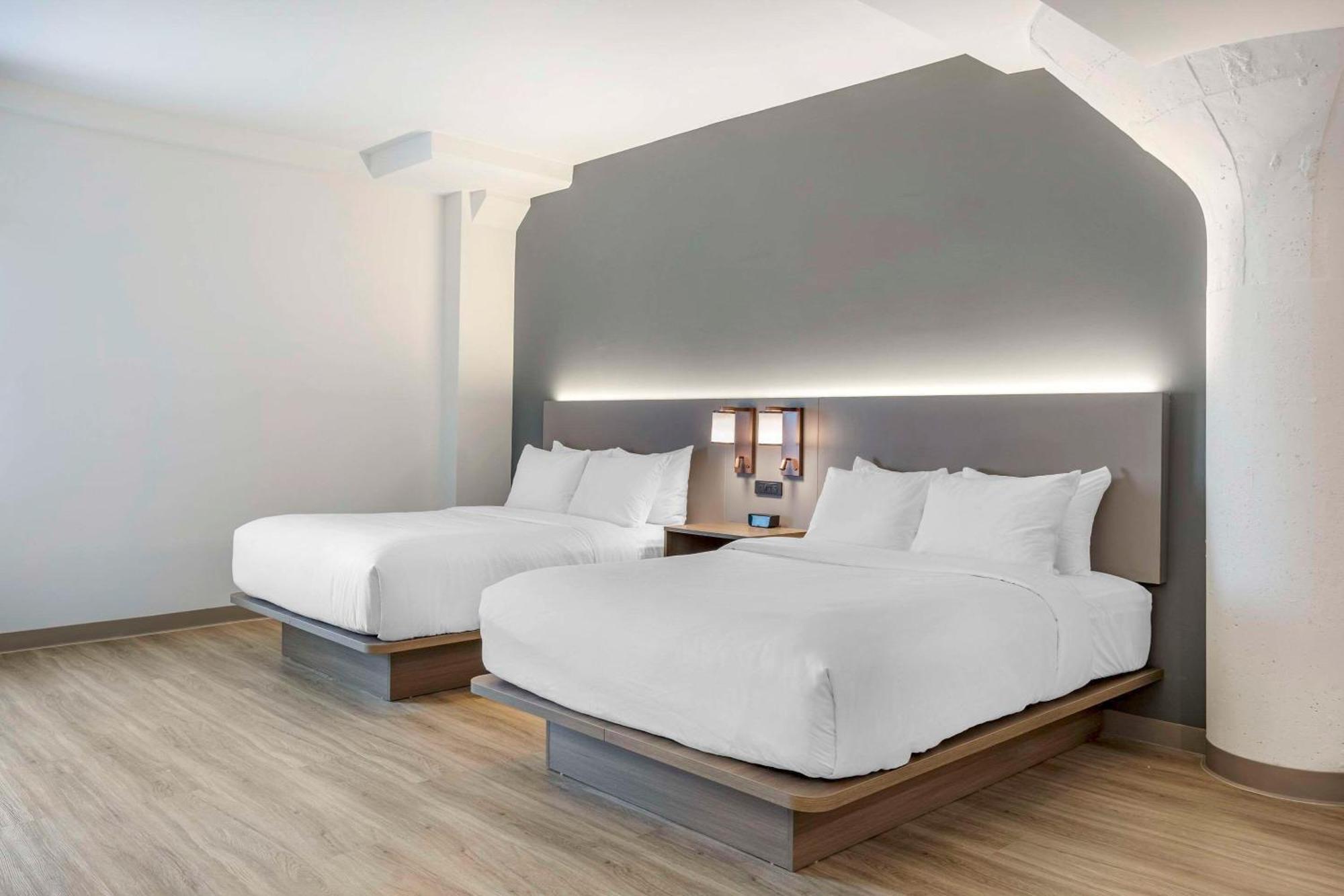 Comfort Inn & Suites Newark Liberty International Airport المظهر الخارجي الصورة