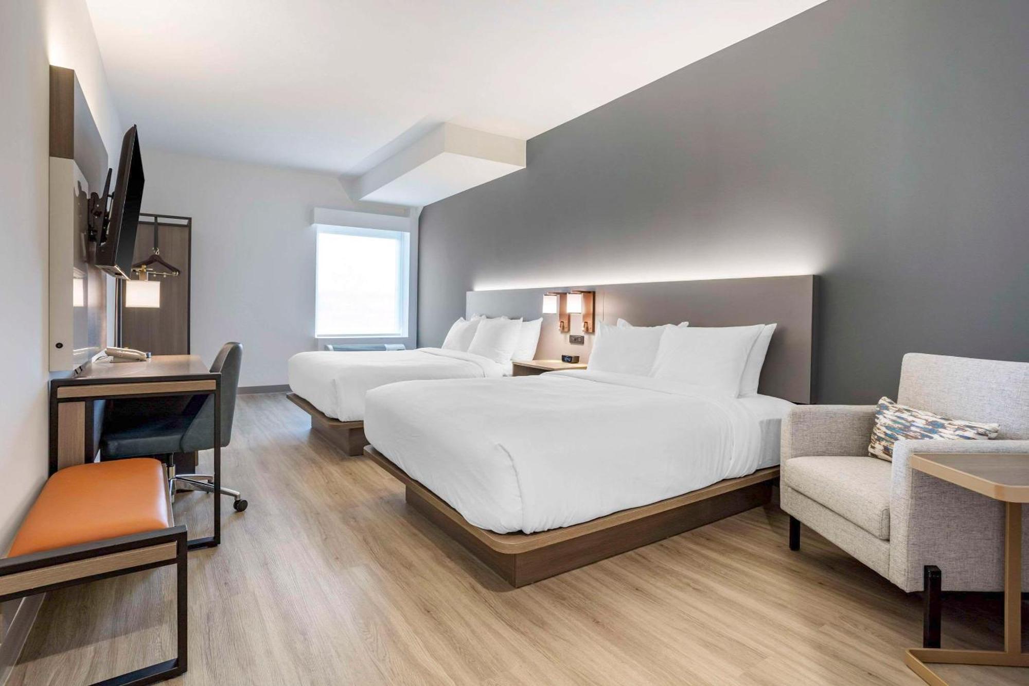 Comfort Inn & Suites Newark Liberty International Airport المظهر الخارجي الصورة